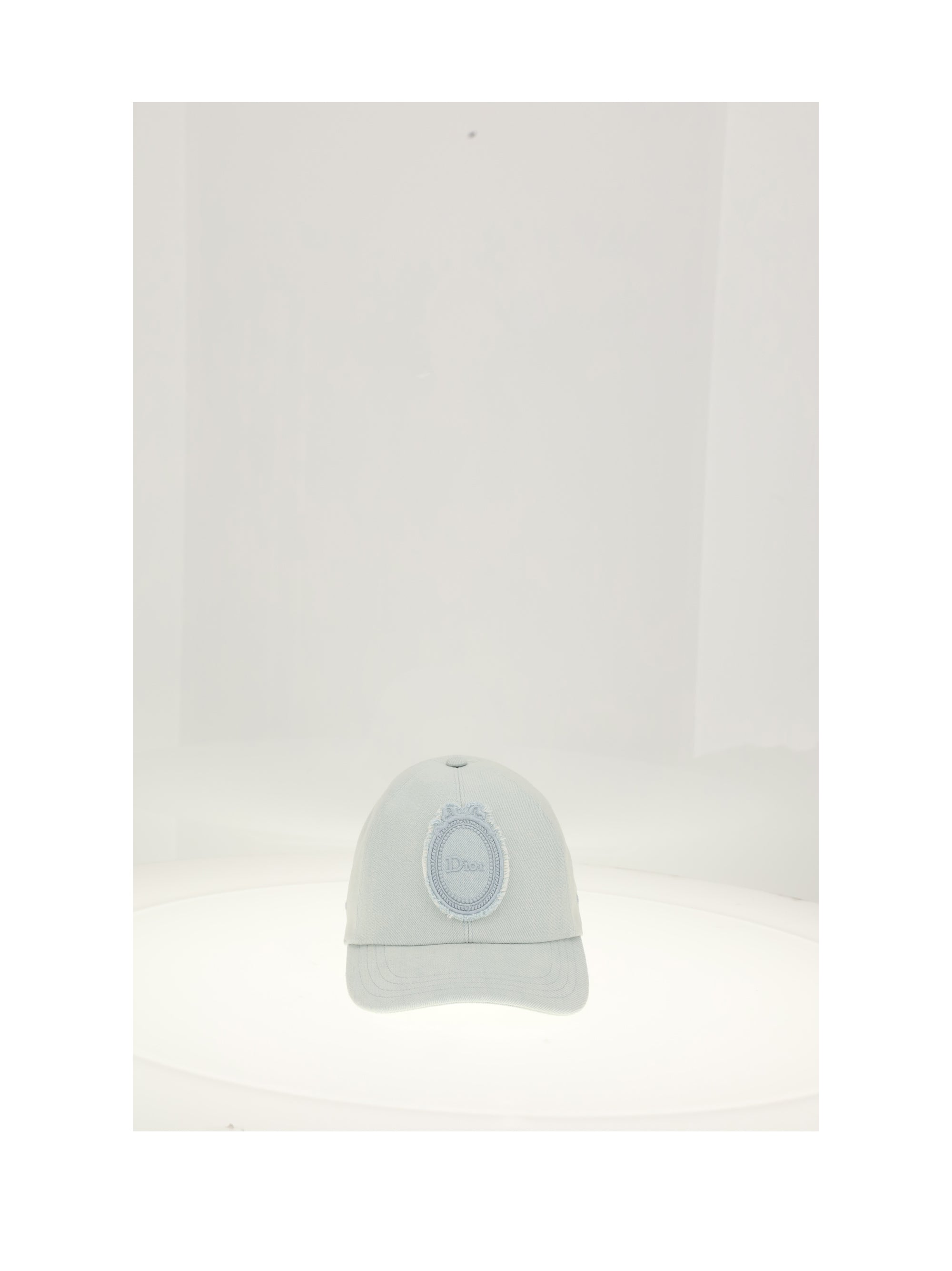 hat d player medallion denim