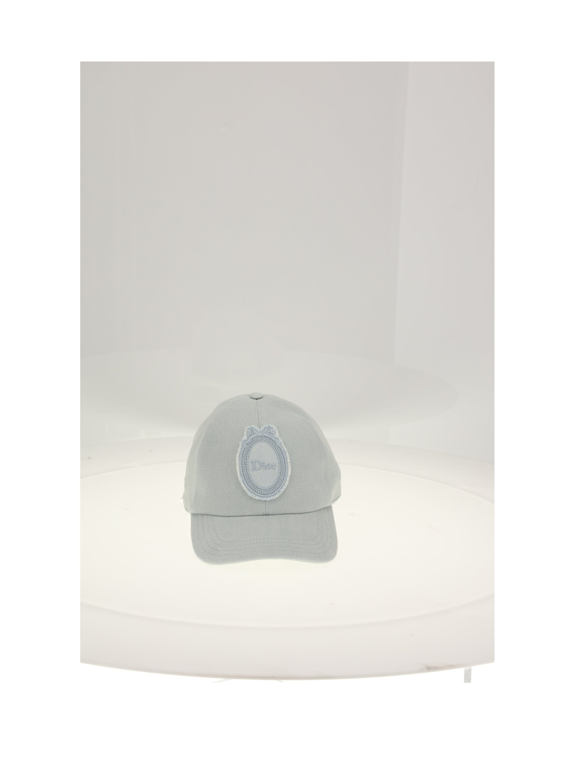 hat d player medallion denim