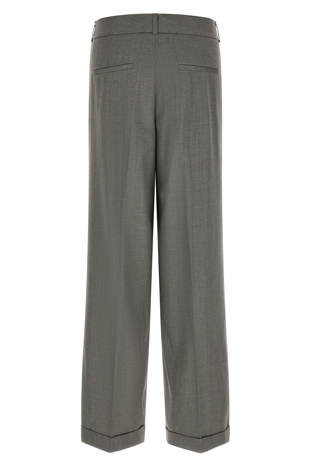 peserico wide trousers redefine the codes of contemporary tailoring through a re