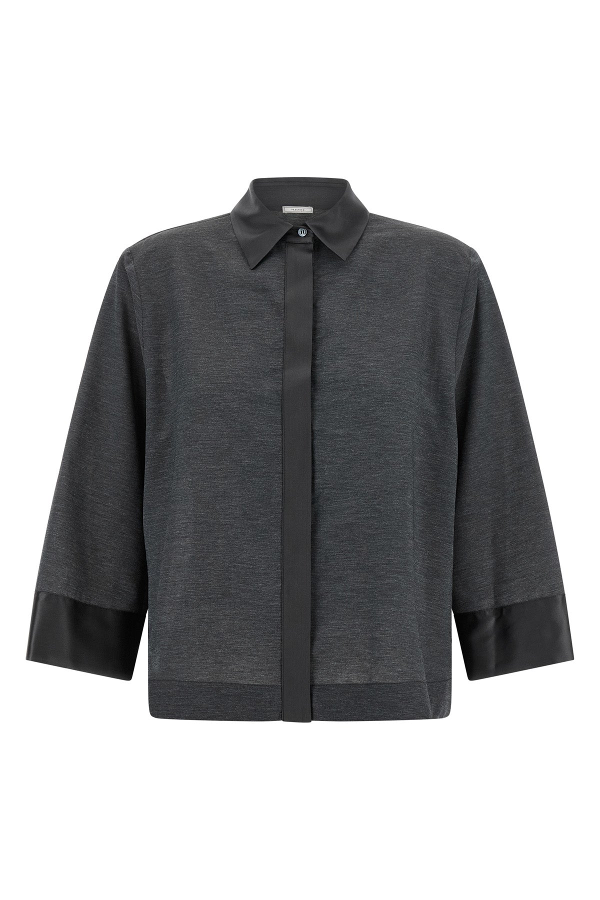 the peserico shirt redefines the codes of everyday elegance through a sophistica