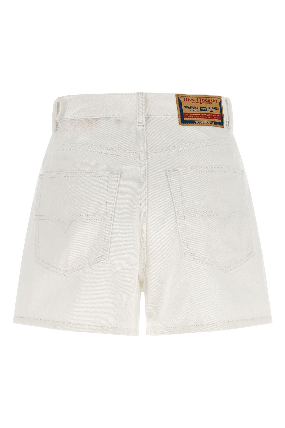 de-helios shorts in garment-dyed cotton denim