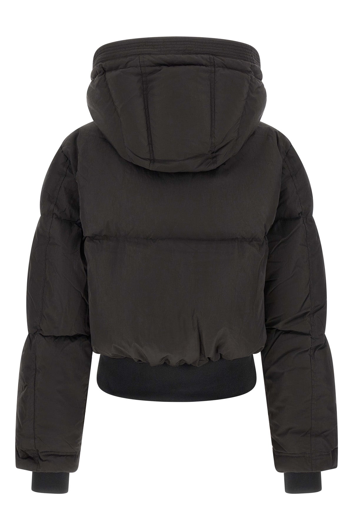 the w-peyt-short-new-wd diesel down jacket redefines the volumes of the winter