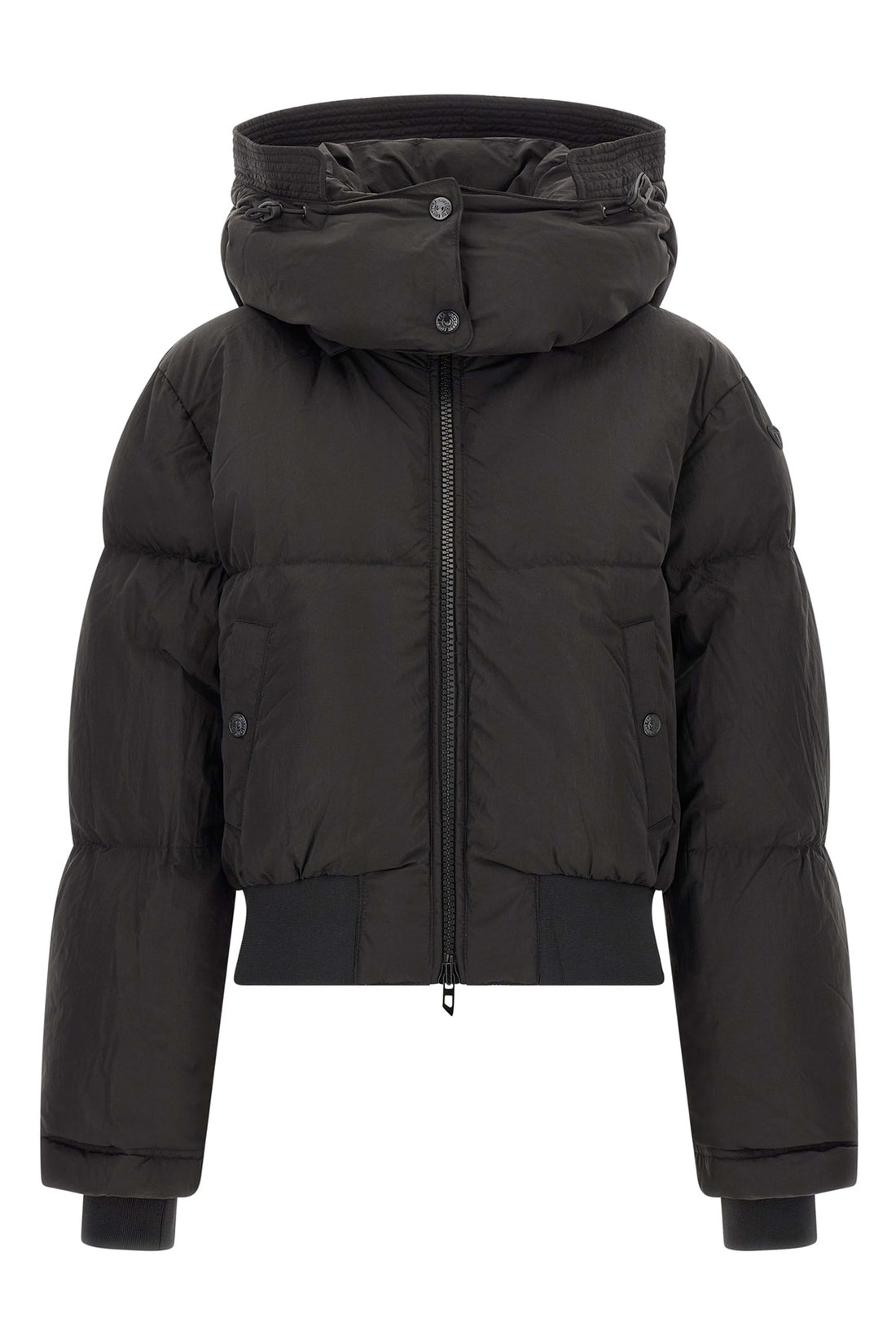 DIESEL 38 the w-peyt-short-new-wd diesel down jacket redefines the volumes of the winter