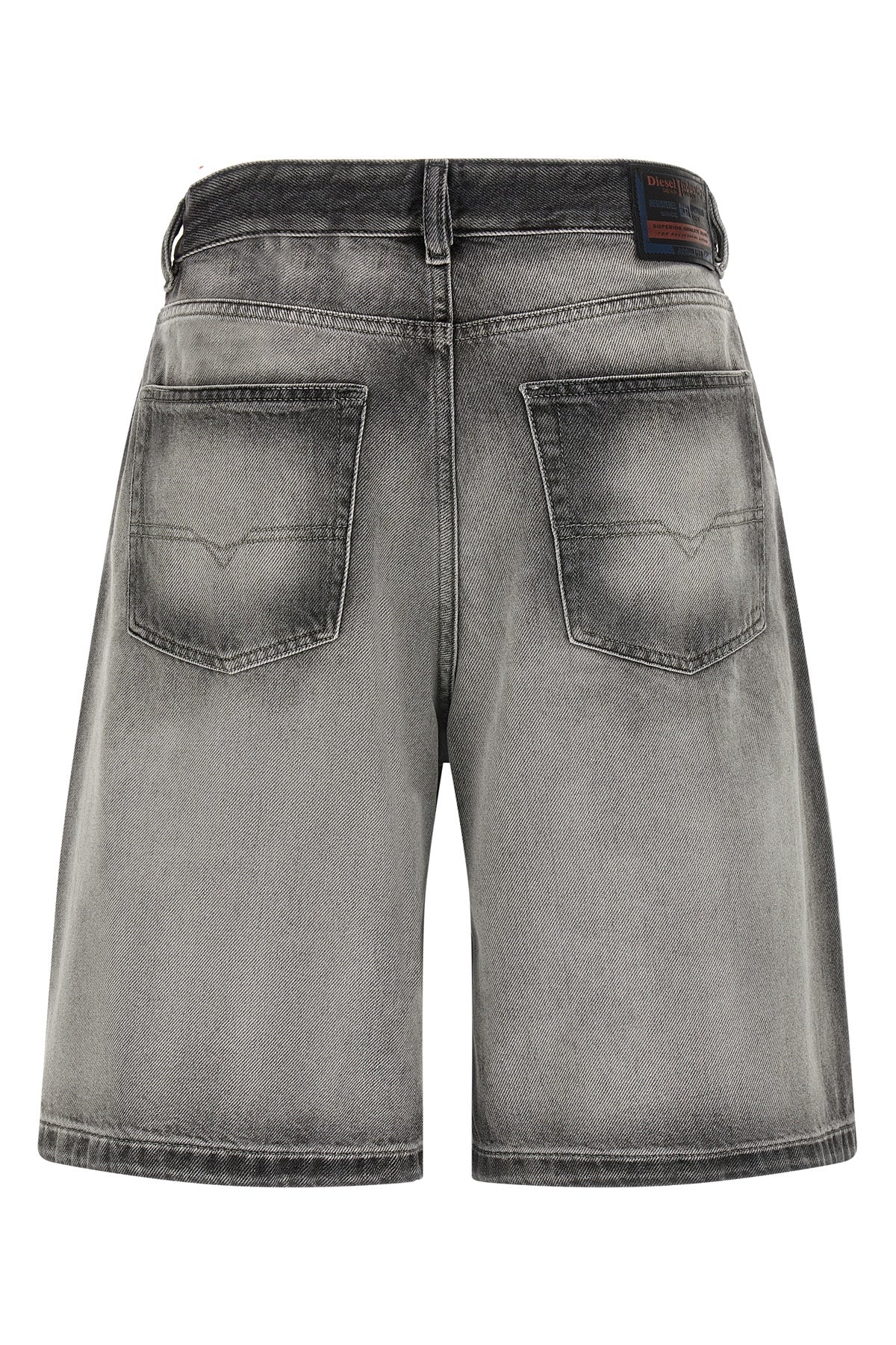 de-sire shorts in light cotton denim