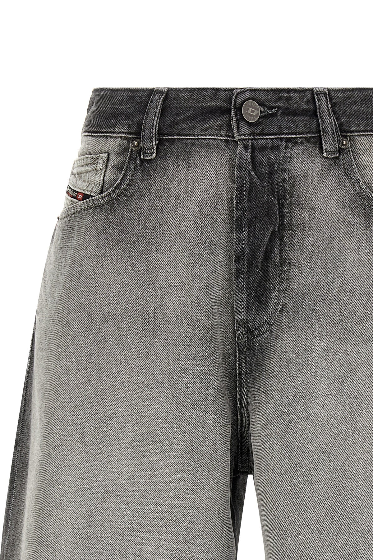 de-sire shorts in light cotton denim