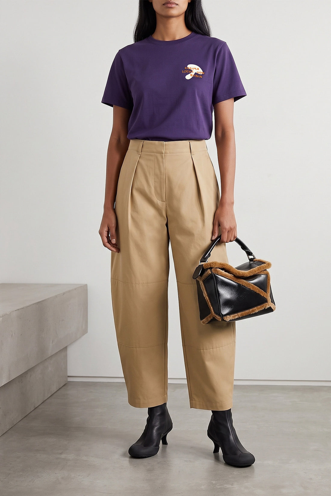 LOEWE OS the loewe puzzle aviator small shoulder bag stands out for its iconic geometri