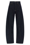 the luna agolde jeans redefine the volumes of the daily wardrobe through an in