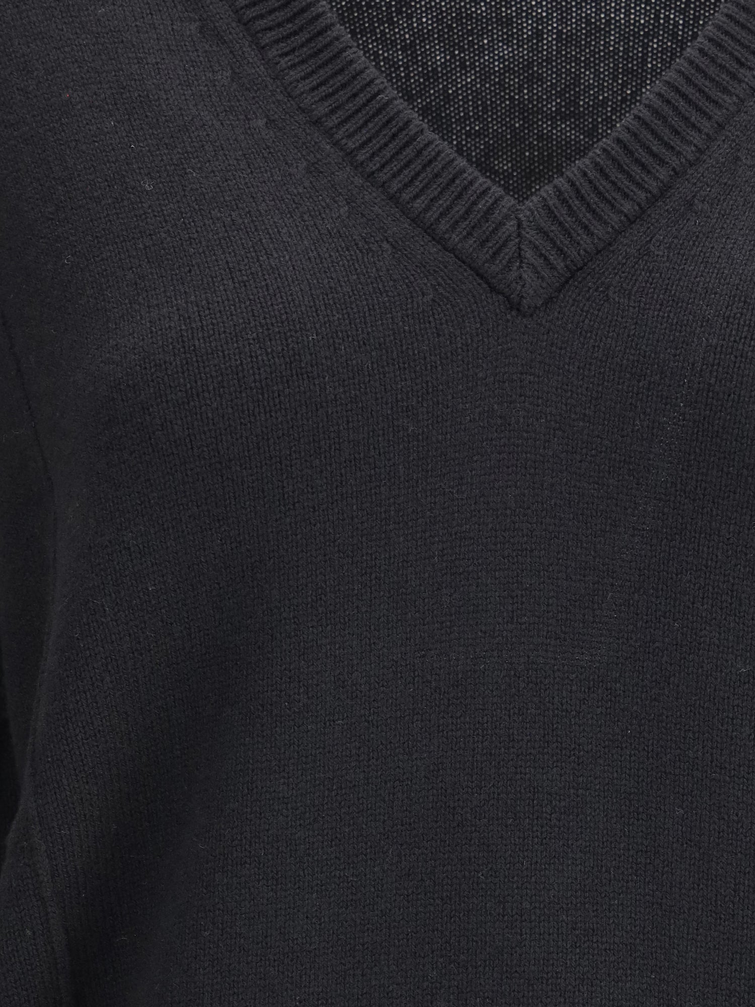 JIL SANDER 36 v neck sweater