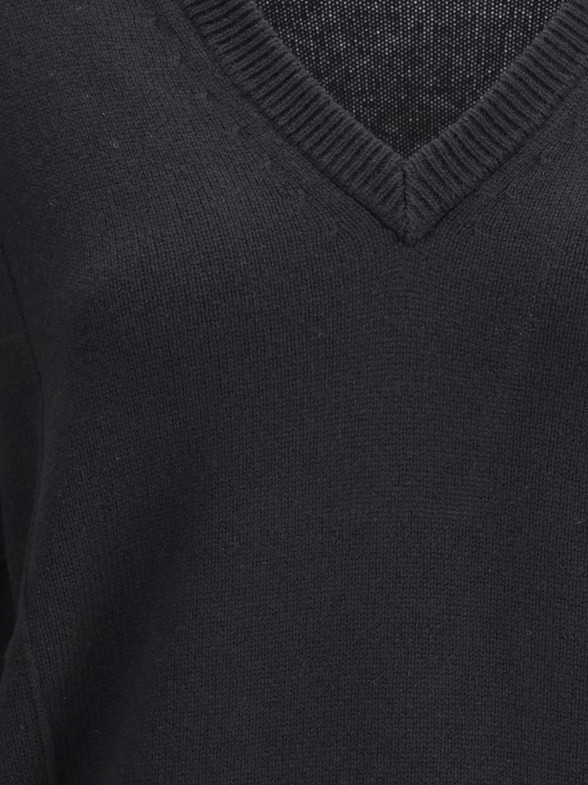 JIL SANDER 36 v neck sweater