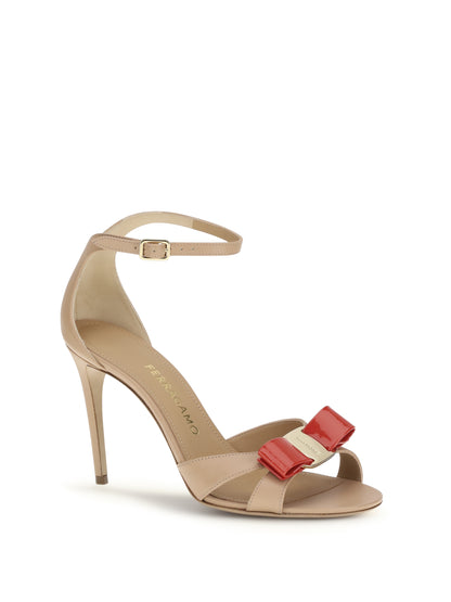 FERRAGAMO 5.5 vara bow sandals