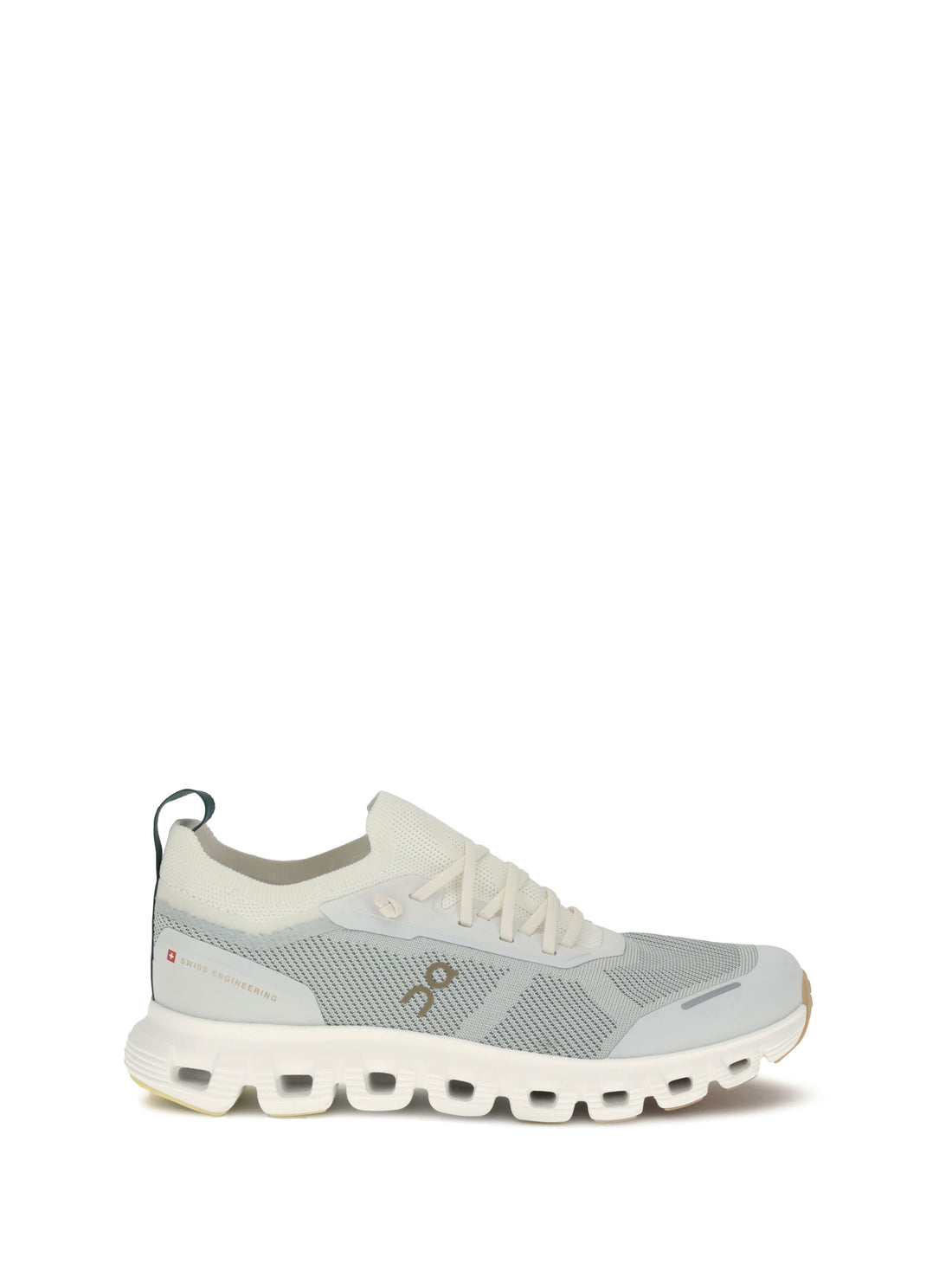 ON 5 cloud 6 versa sneakers