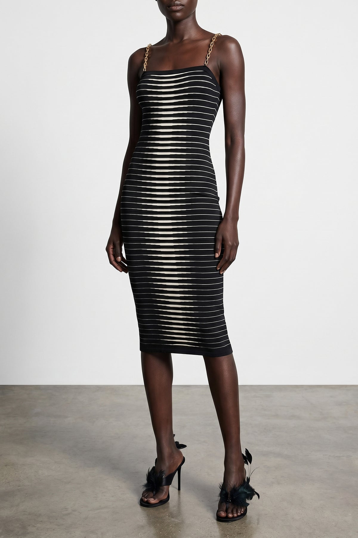 midi dress in jacquard fabric that recreates a striped pattern dégradé zebra eff