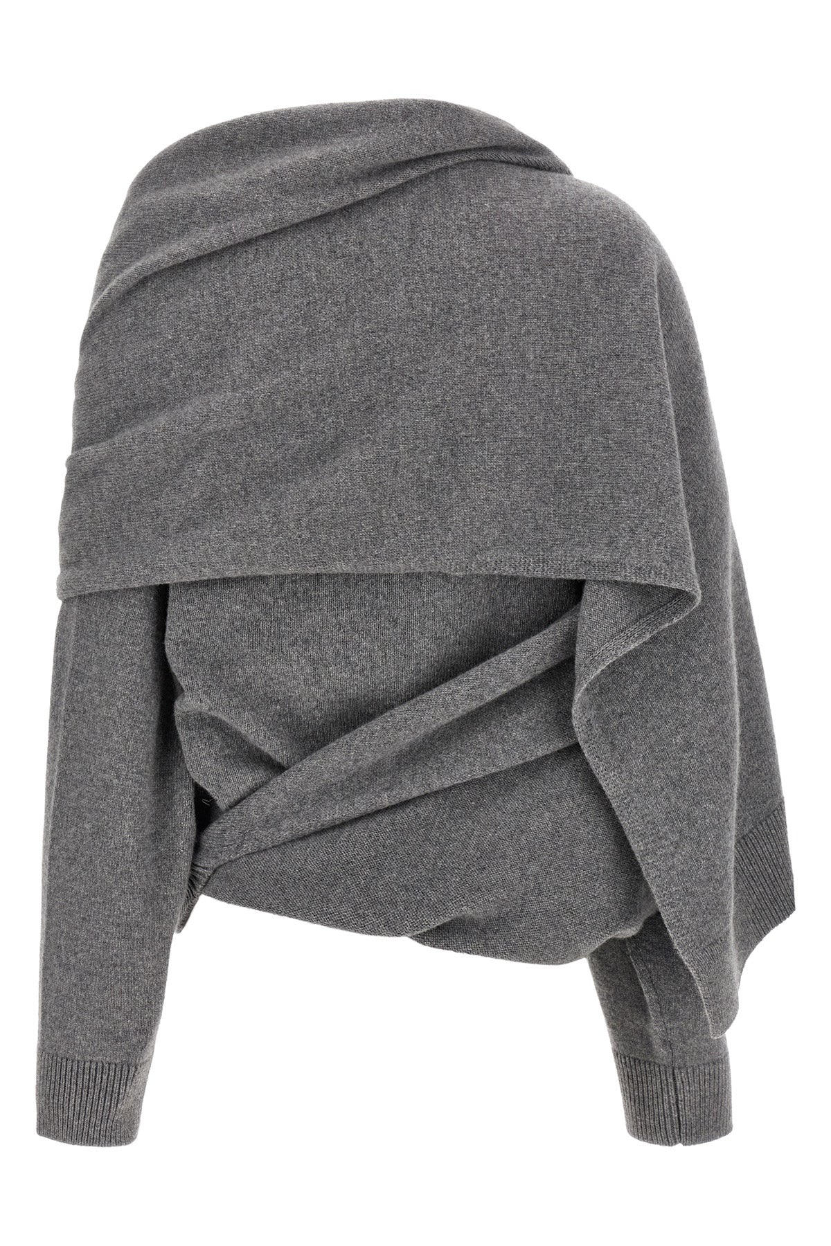 the armarium alida sweater redefines knitwear through a hybrid and innovative