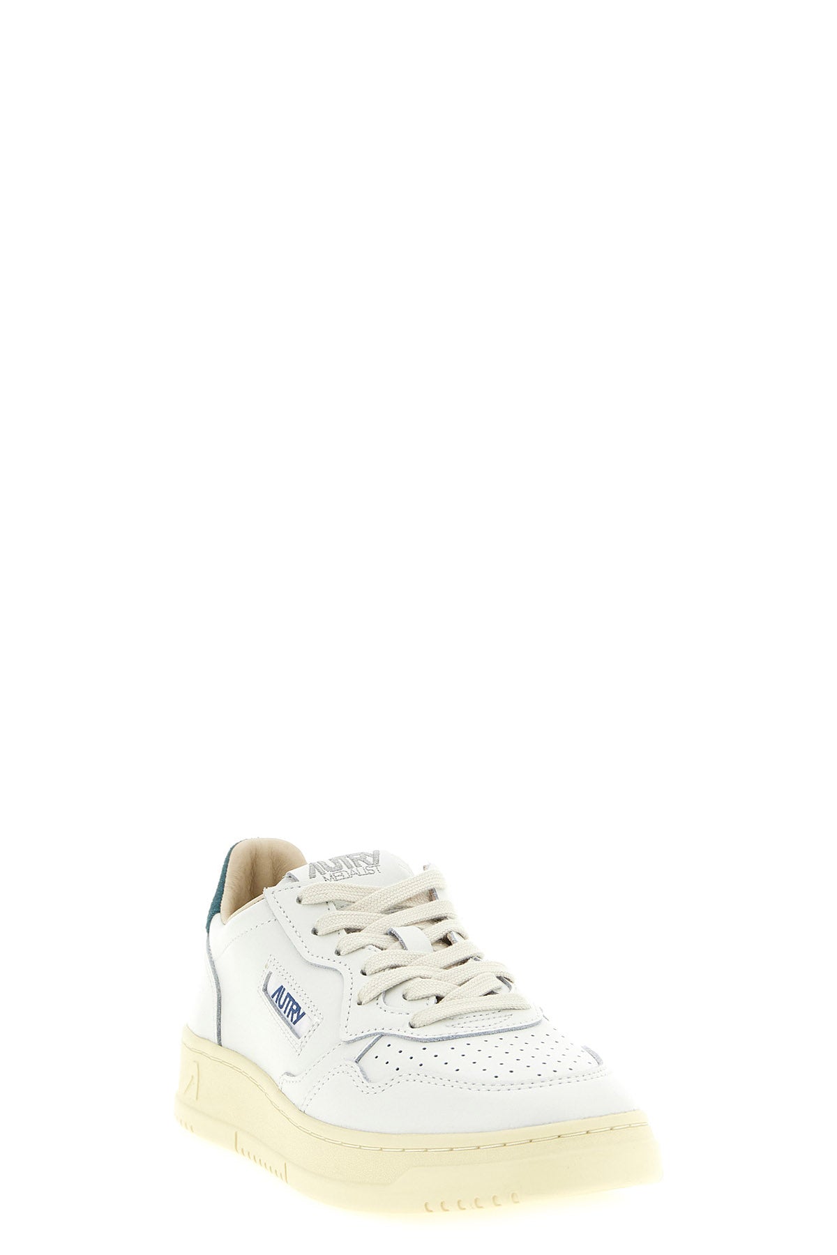the autry medalist low sneakers feature a fine cowhide upper
