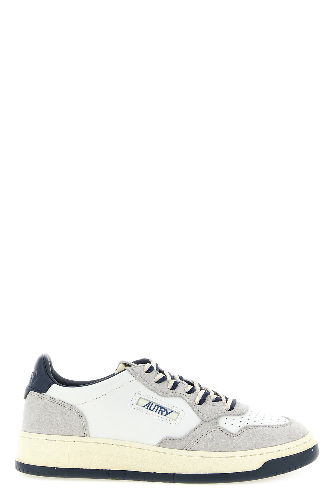 AUTRY 40 autry medalist low sneakers feature a structured low-top silhouette