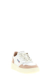 the autry medalist low sneakers feature a structured low-top silhouette made o