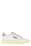 leather medalist low sneaker