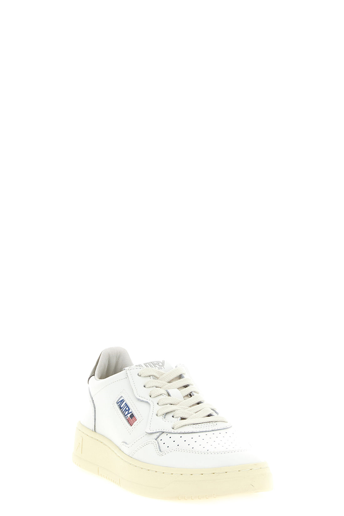 AUTRY 36 the autry medalist low sneakers feature a structured low-top silhouette made o