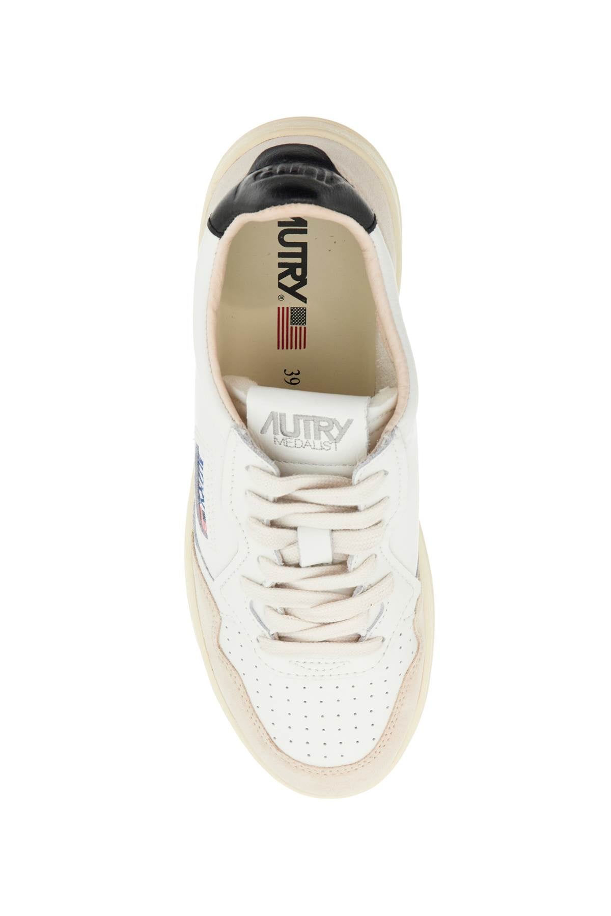 leather medalist low sneakers