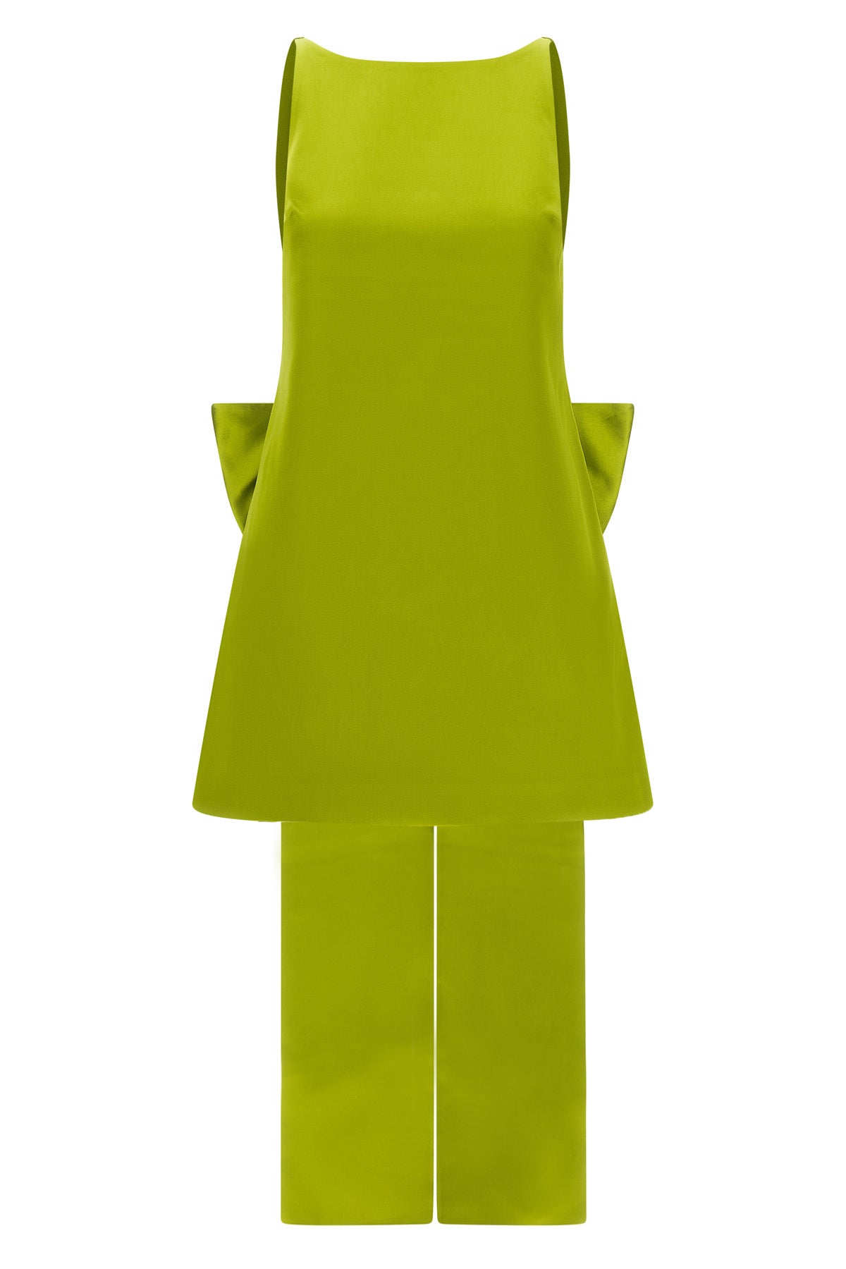 the self-portrait short dress defines a new sartorial perspective through unexpe