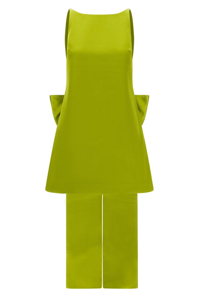 the self-portrait short dress defines a new sartorial perspective through unexpe