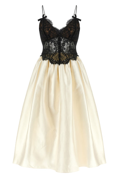 the self-portrait midi dress defines a sophisticated model through a play of mat