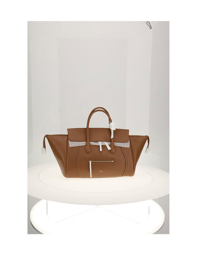 medium new luggage