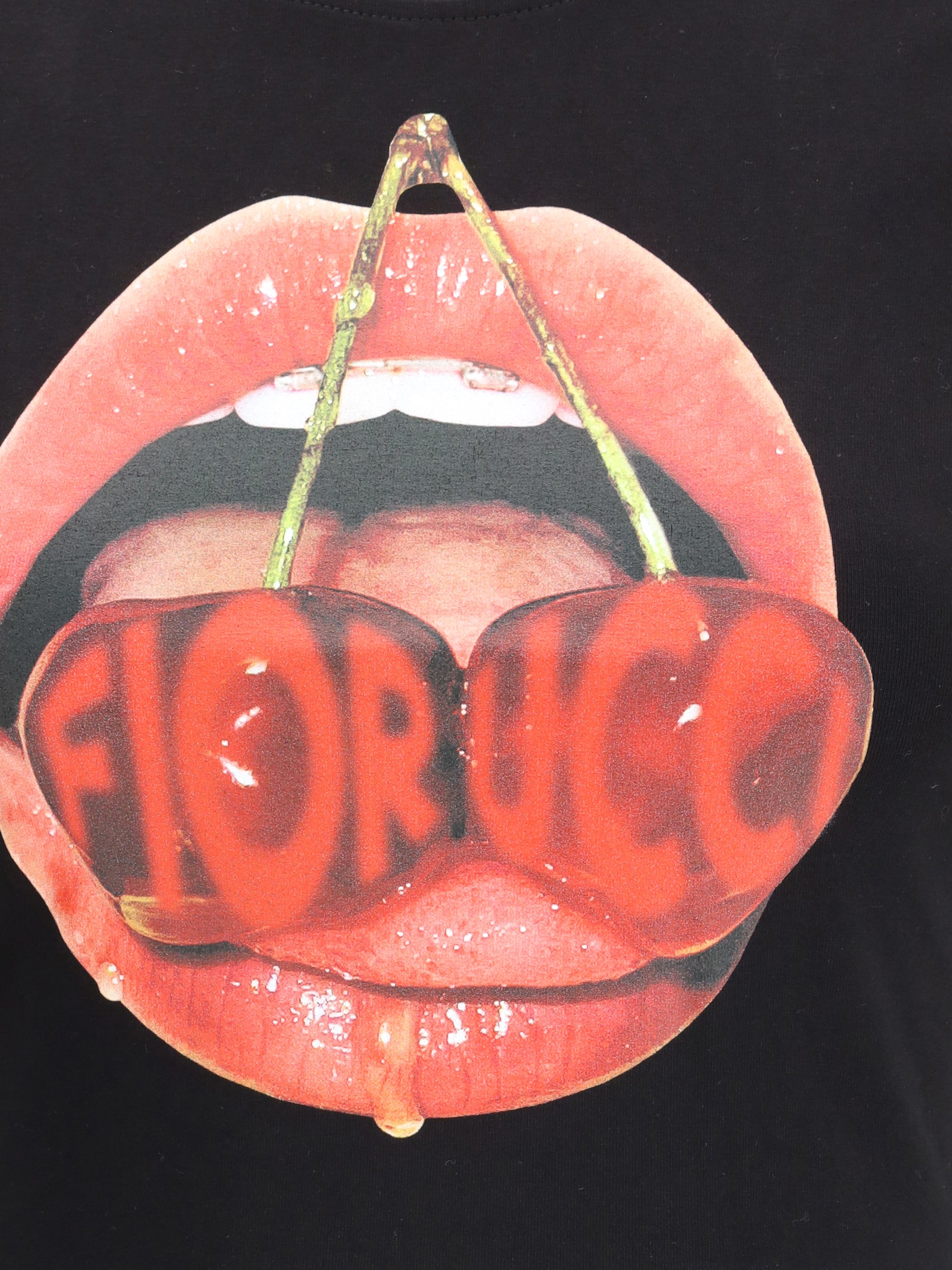 FIORUCCI M cherry mouth graphic crop t-shirt