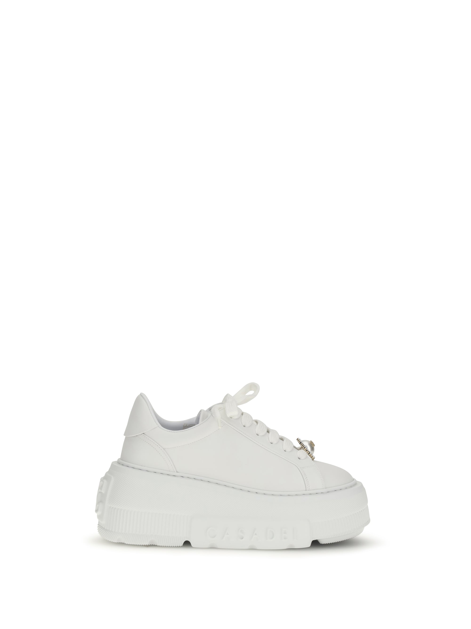 nexus sneakers