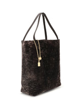 CHLOÉ OS large spin tote bag in soft shearling