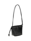 on strap shoulder bag