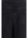 baggy fit jeans
