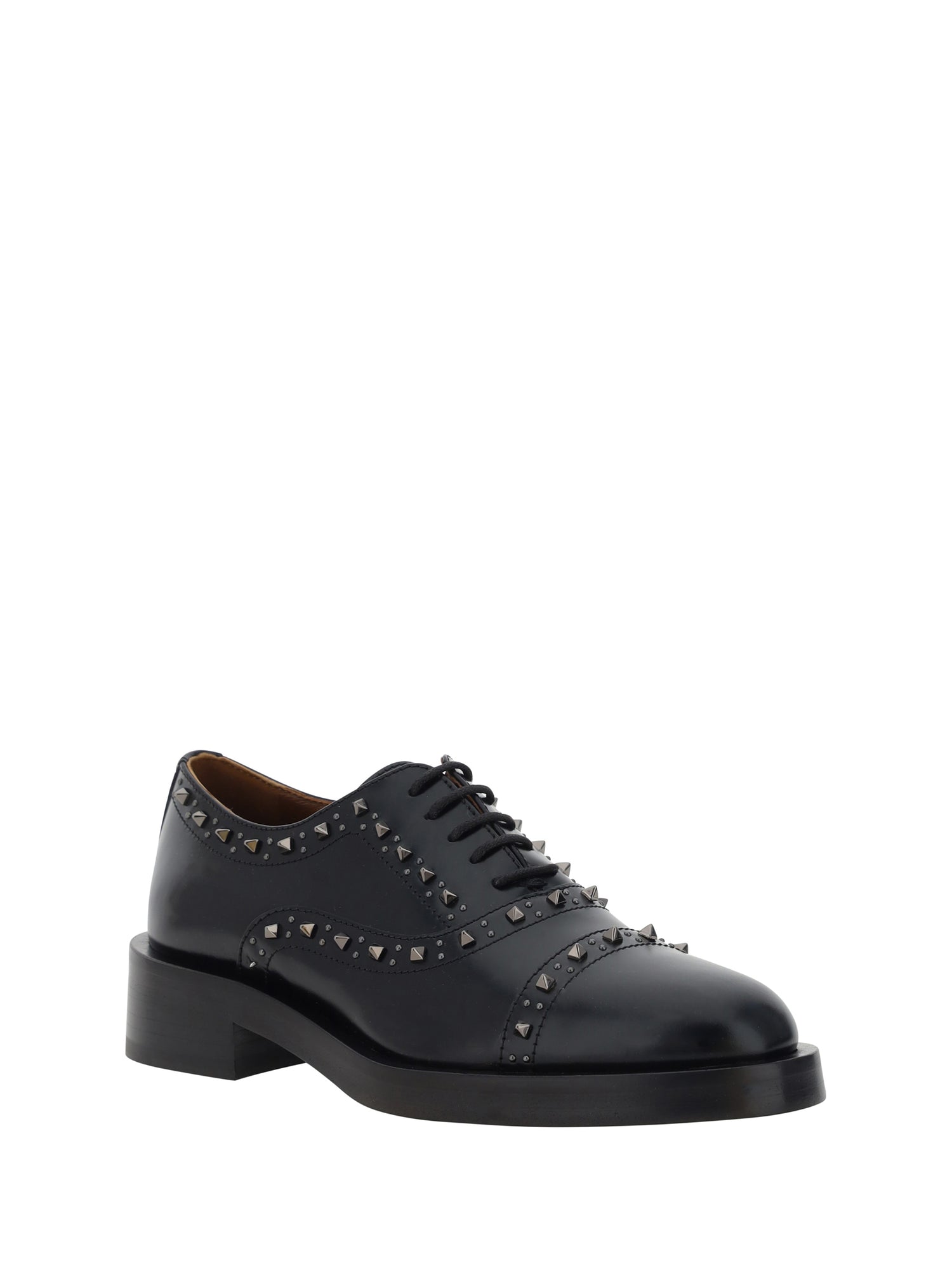 oxford lace-up shoes