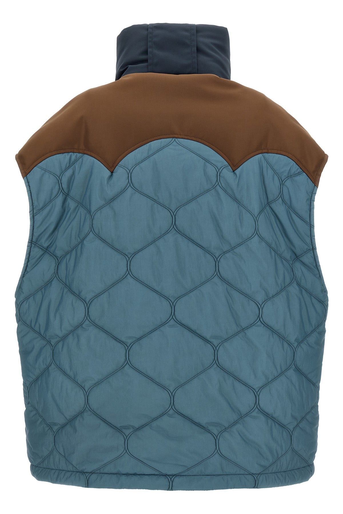 the marbell kate vest redefines the volumes of the contemporary wardrobe throu