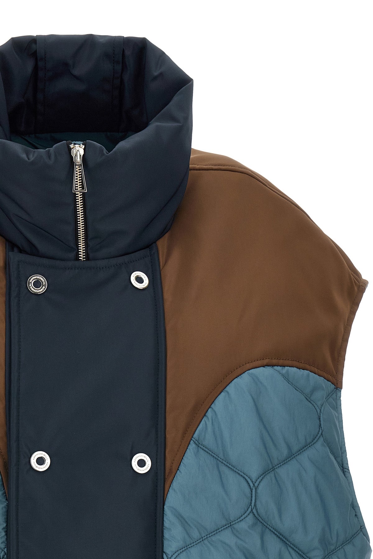 the marbell kate vest redefines the volumes of the contemporary wardrobe throu