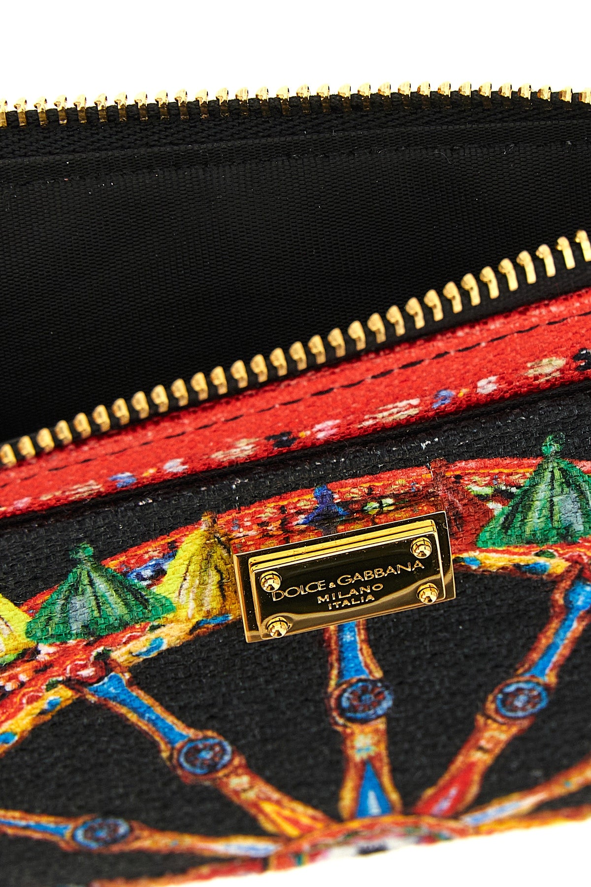 card holder in stretch mat
