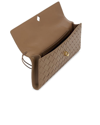 Andiamo Long Leather Clutch