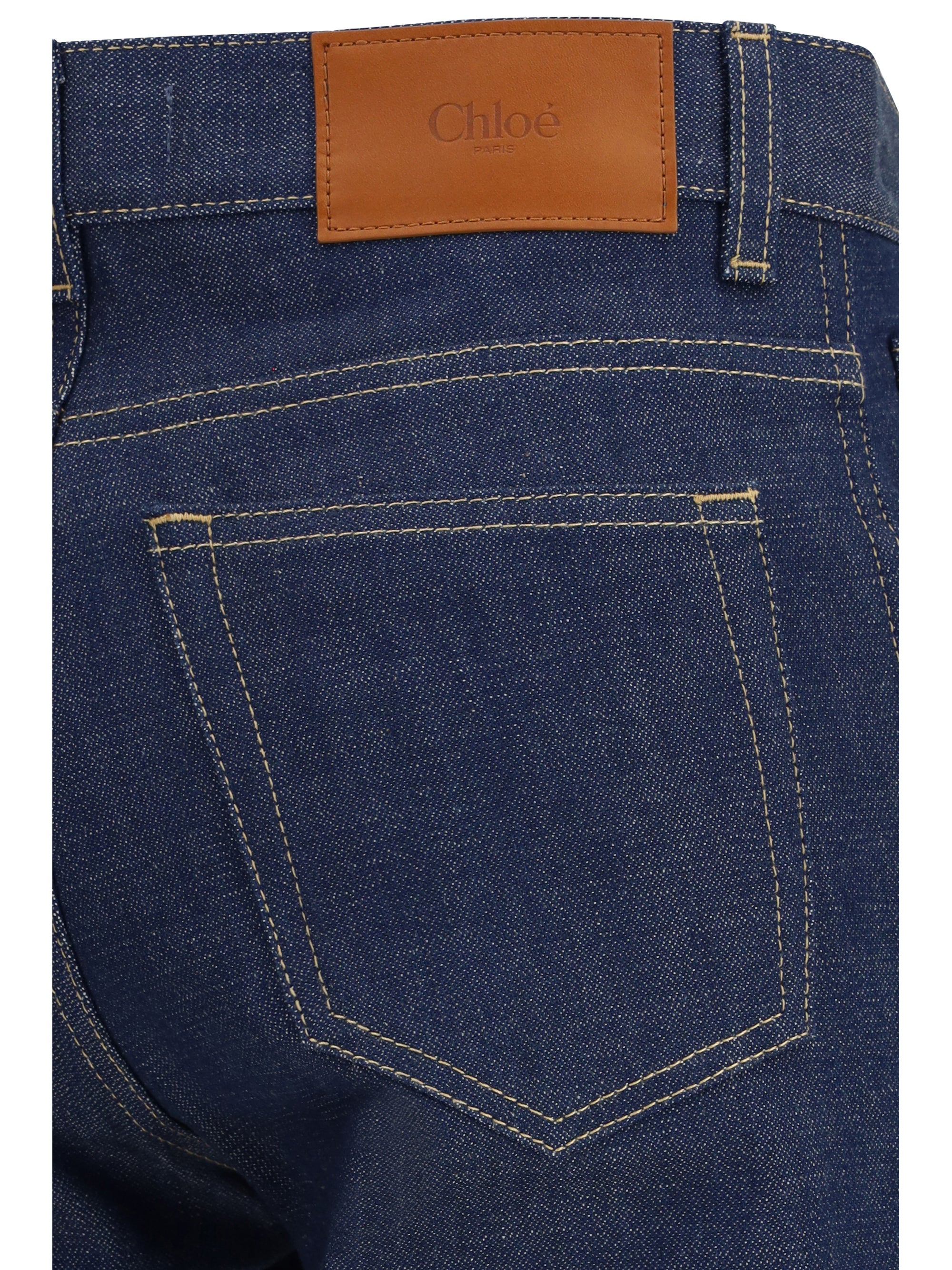 four-pocket jeans