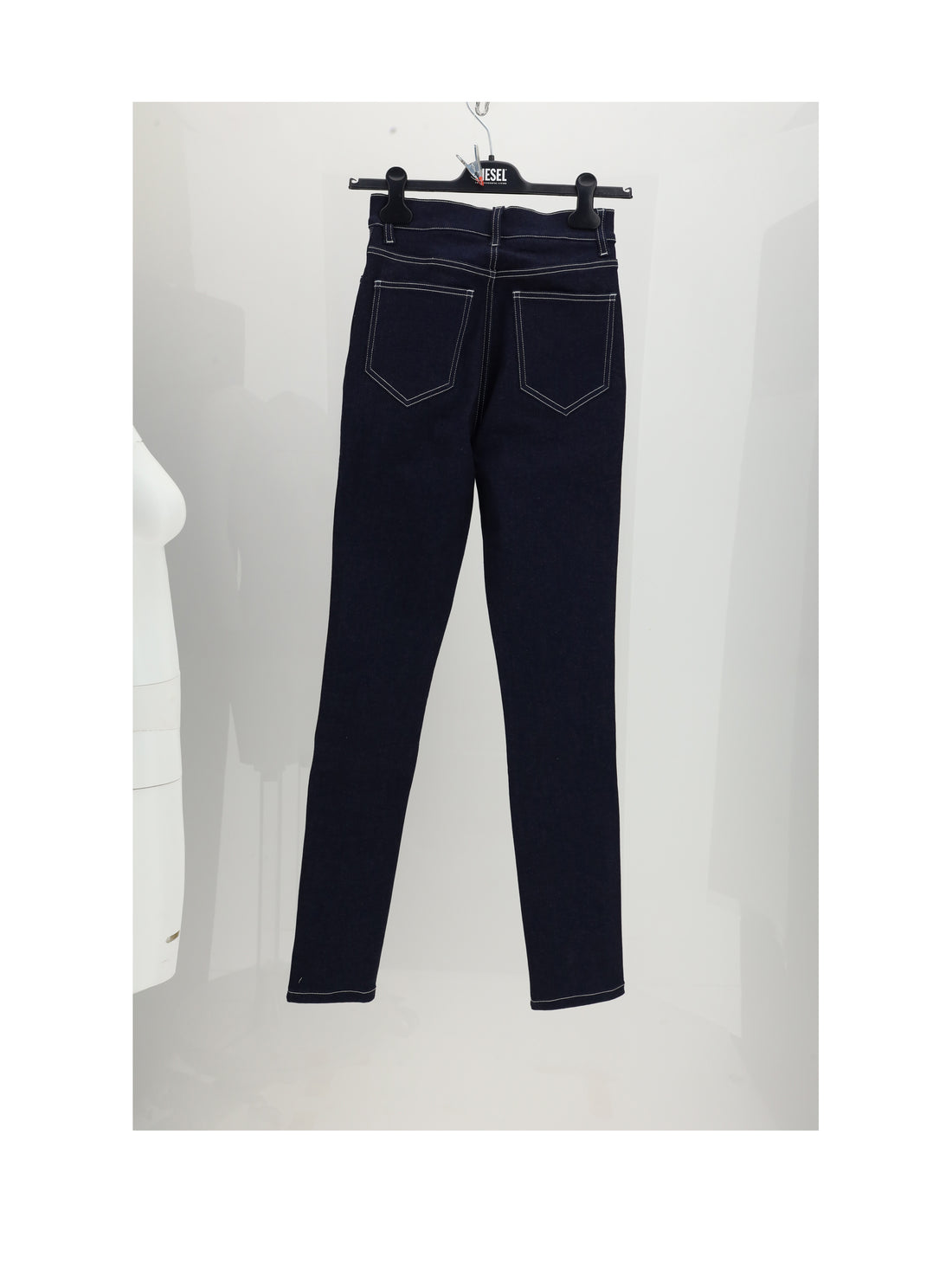 CELINE 27 skinny jeans 001