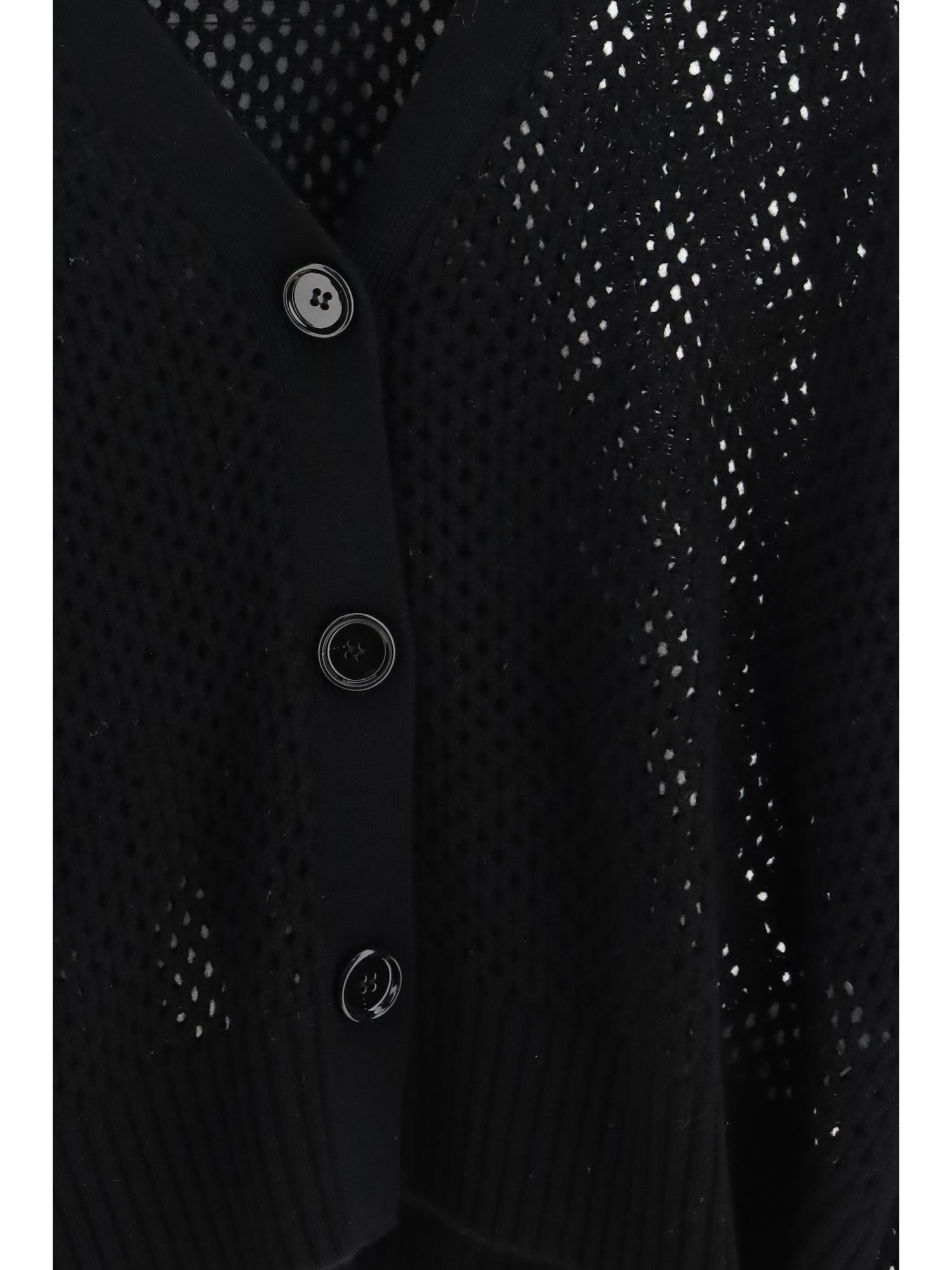 ALLUDE M v-neck buttoned cardigan