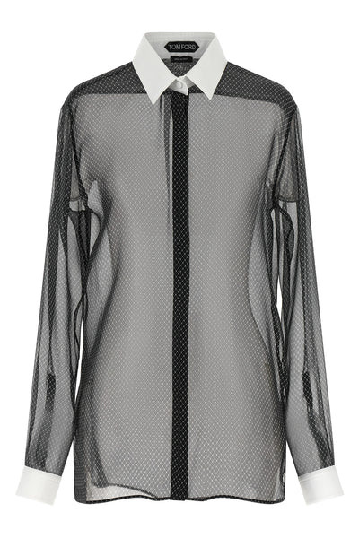 the tom ford shirt in pure silk chiffon stands out for a sartorial construction
