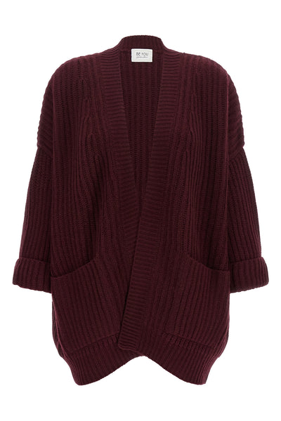 the be you 3079 cardigan is made of pure cashmere
