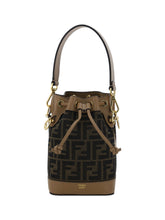 fendi-mon-tresor-mini-bucket-bag-8BS093ALP3_F1AOE-tab.moro+sand+o.soft