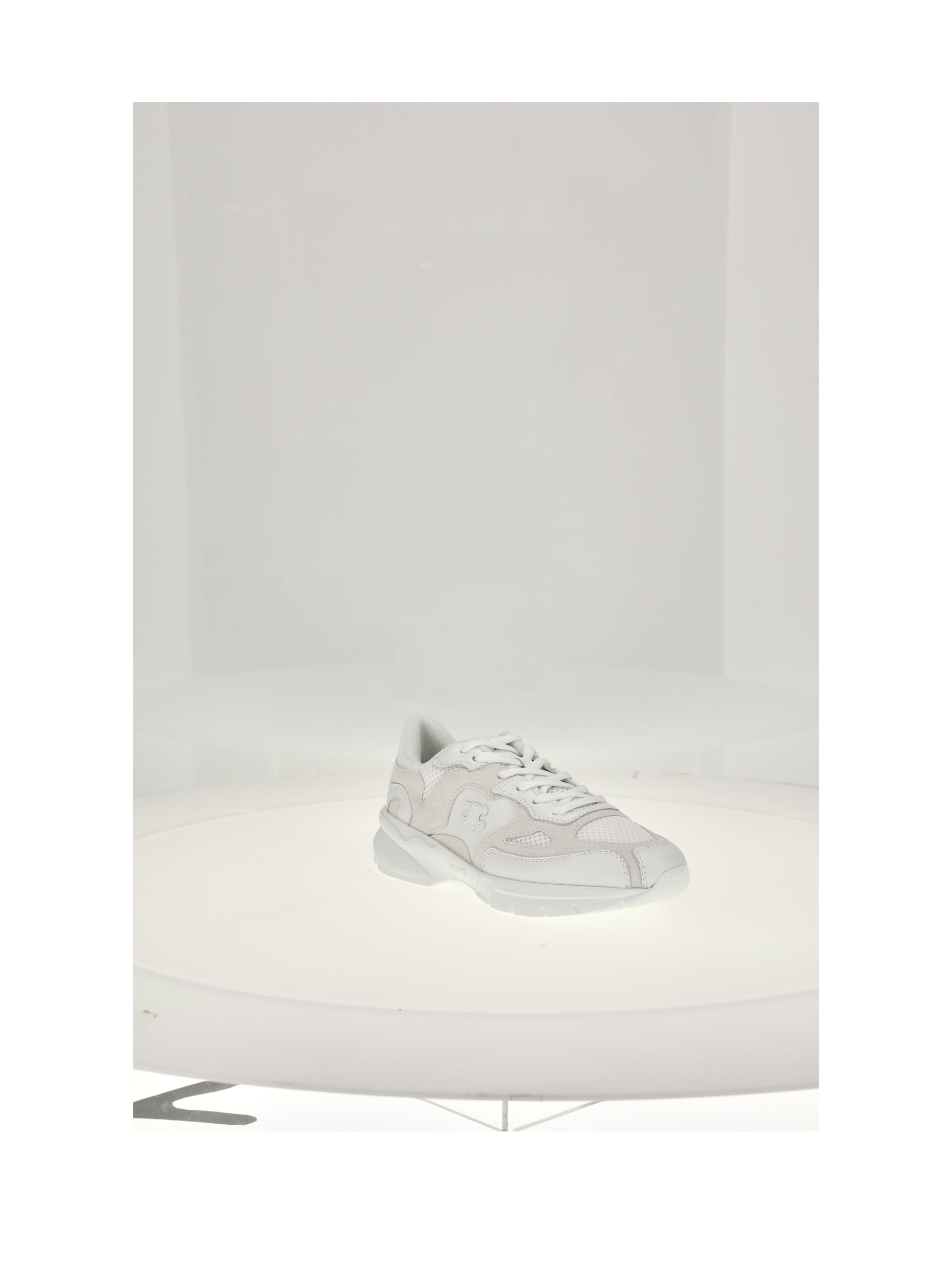 low lace-up sneaker