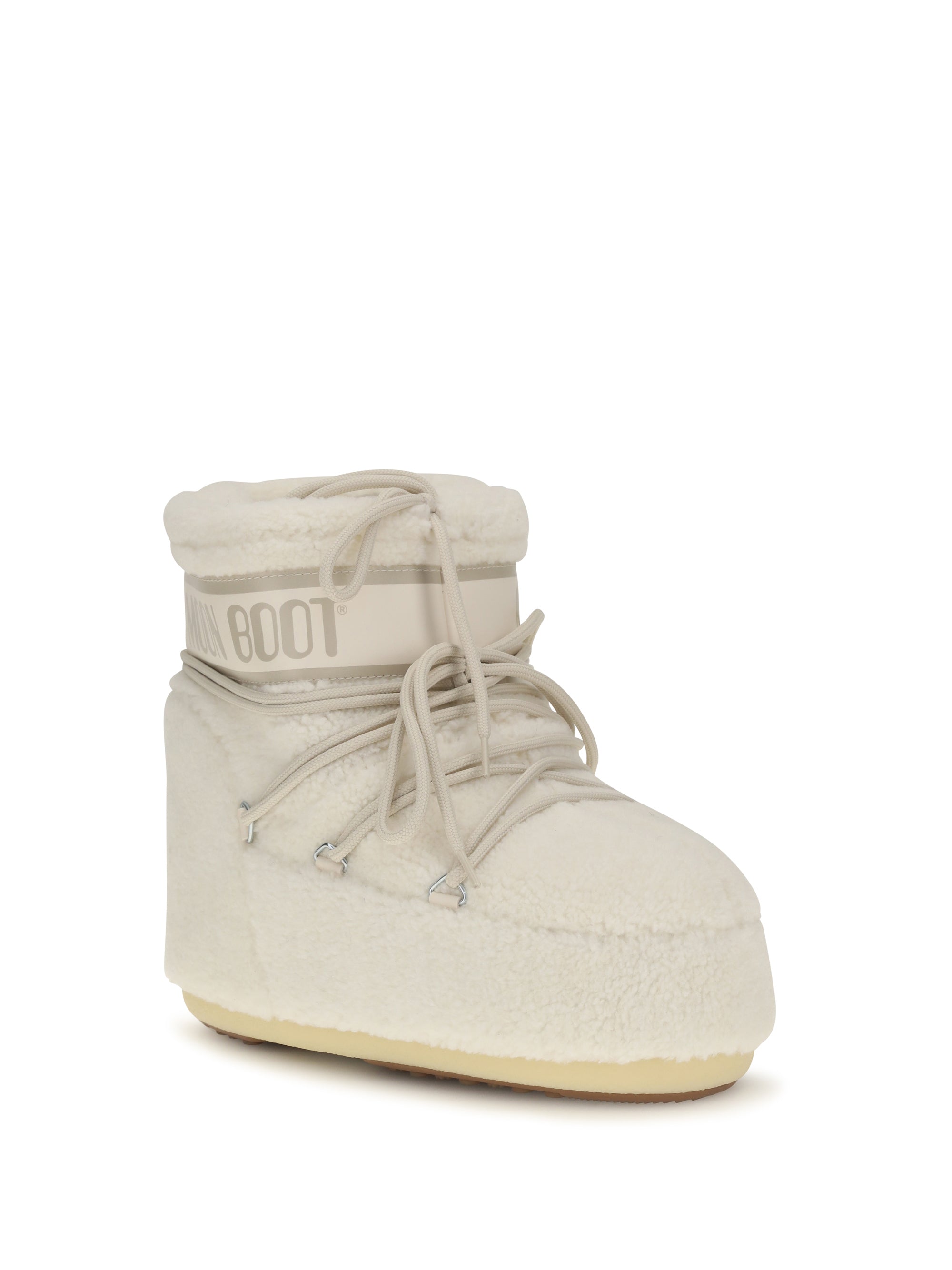 low icon boots