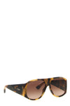 chloé 60 sunglasses redefine contemporary aesthetics through an oversized silh