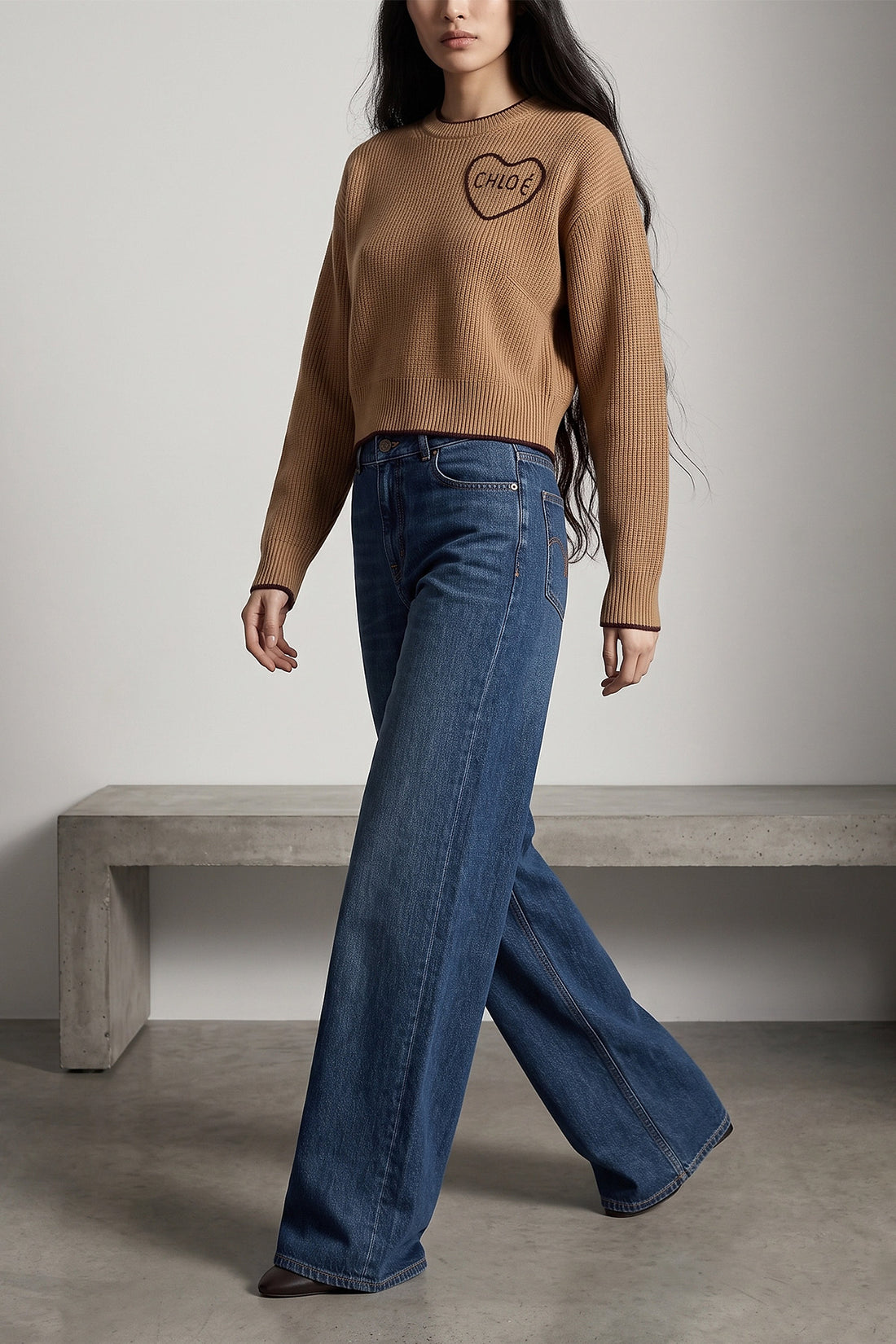 CHLOÉ M the chloé crew neck sweater defines a new interpretation of luxury knitwear thro