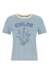 the chloé pure cotton t-shirt stands out for its essential silhouette and a méla