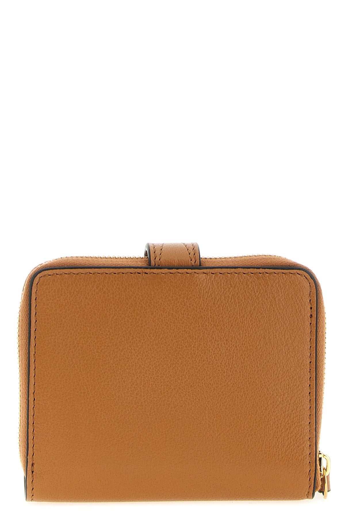 the bi-fold chloé paddington medium wallet redefines luxury accessories throug