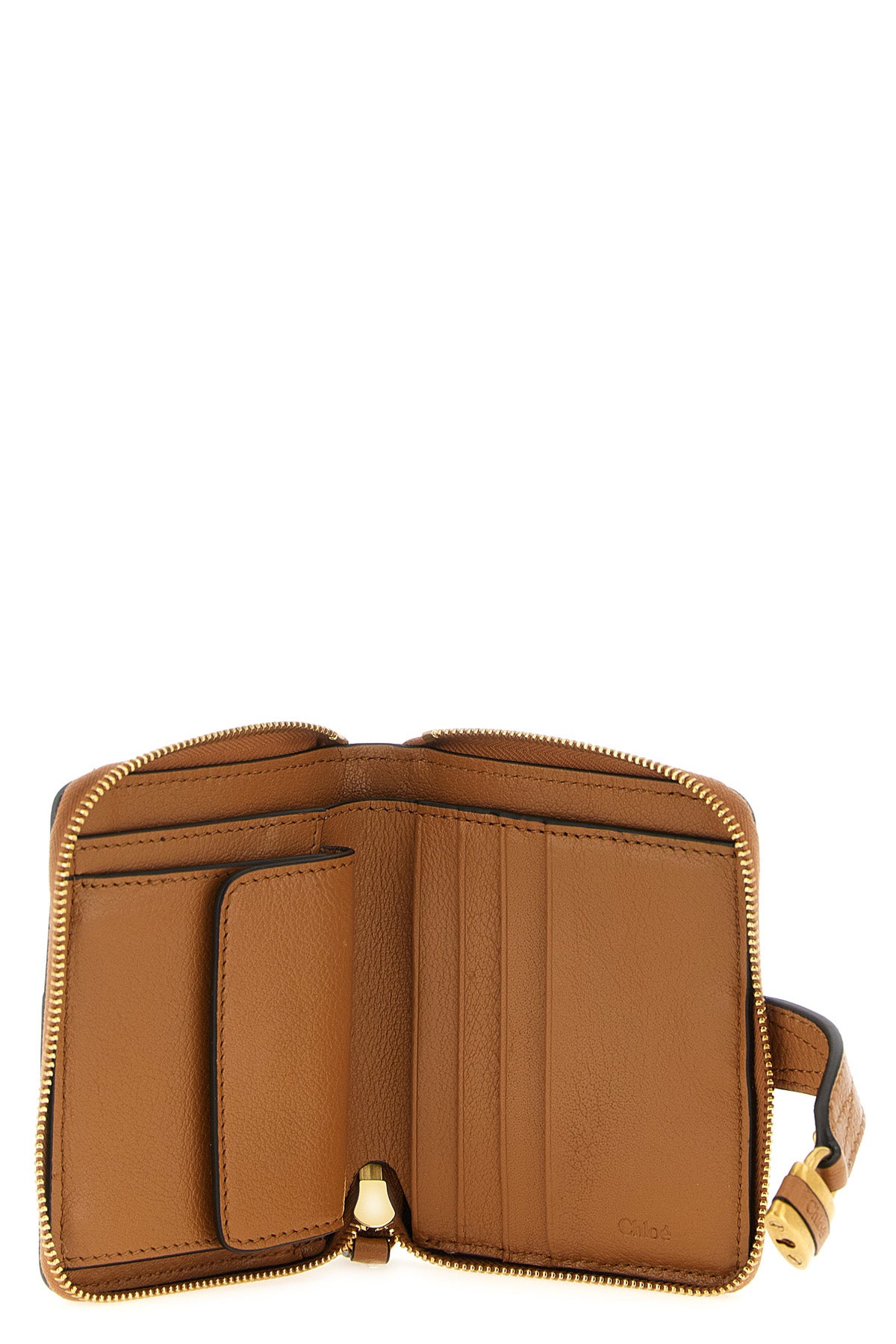 the bi-fold chloé paddington medium wallet redefines luxury accessories throug